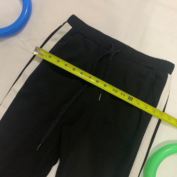 🌀 SHEIN Straight-Leg Embroidered Pants - Picture 5 of 7